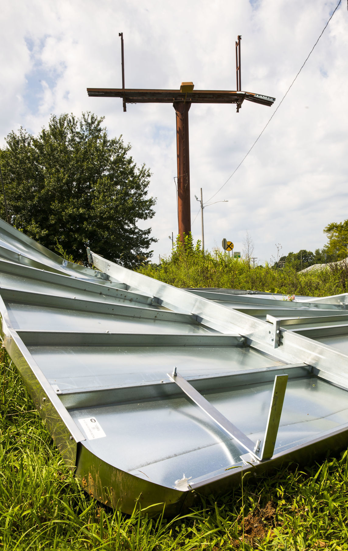 High Point cleans up from storm damage